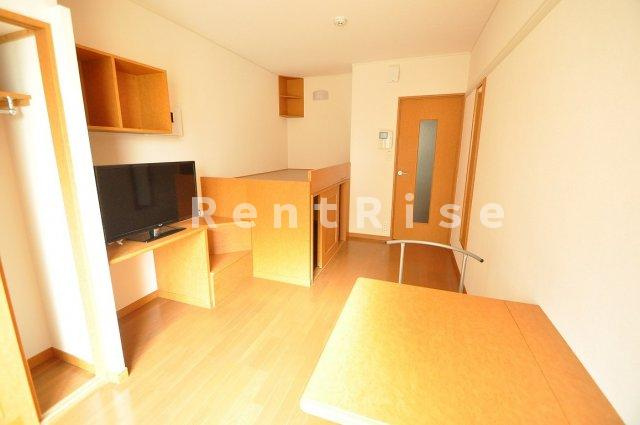 レオパレス神戸の居間・リビング