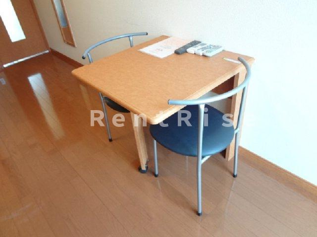 レオパレス神戸の収納