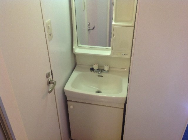 レオパレスＭｉｙａの洗面所