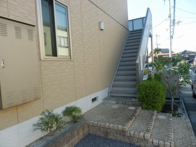 カストルム谷畑の外観
