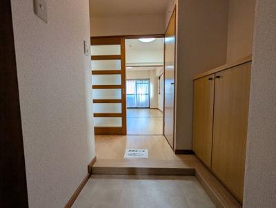 【玄関】 | エトワール青山