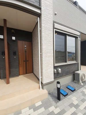 【エントランス】 | リバーサイド塚脇Ａ