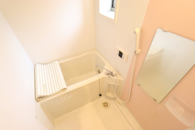 フォレストAの浴室