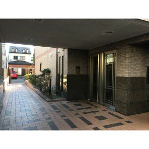 【エントランス】 | リベルテ大金