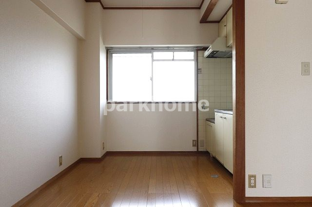 コーポ田中1号館の居間・リビング|使いやすい居間です