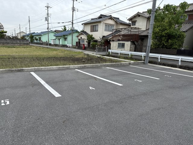 OTMの駐車場