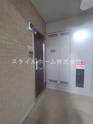 【玄関】 | 向日葵 | イメージです。