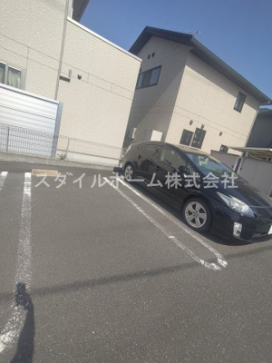 【駐車場】 | 向日葵 | 駐車場です。