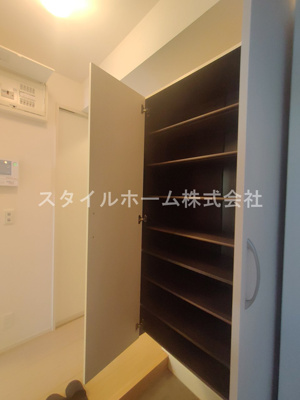 【収納】 | 向日葵 | 別部屋写真です。