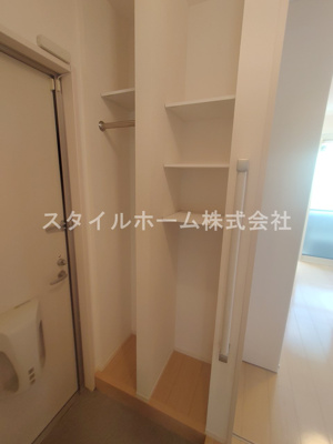 【収納】 | 向日葵 | 別部屋写真です。
