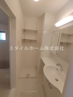 【洗面所】 | 向日葵 | 別部屋写真です。