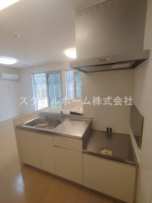 【キッチン】 | 向日葵 | 別部屋写真です。