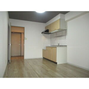 【内装】 | オレンジ　スクエア