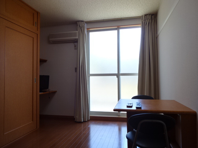 レオパレスＫＡＳＡＧＩの寝室