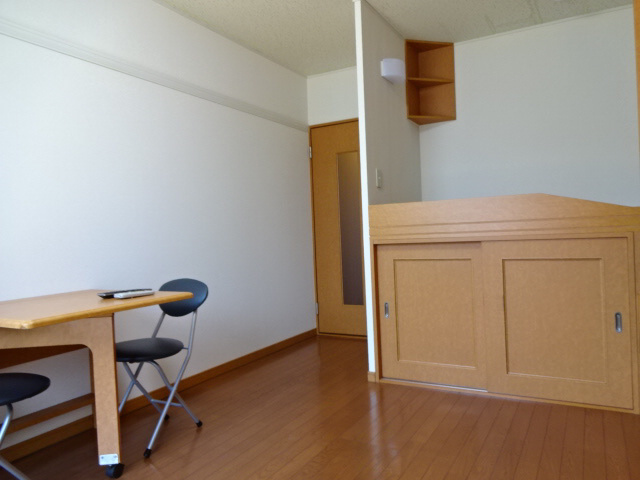 レオパレスＫＡＳＡＧＩの子供部屋