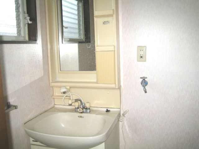 【洗面所】 | アサヒコーポ