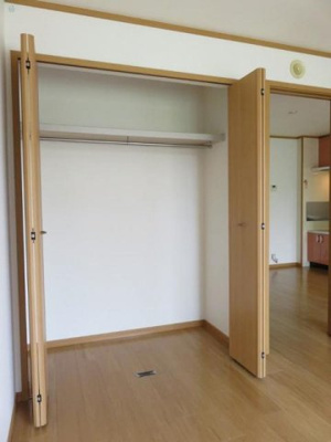 【収納】 | ラフィーネ壱番館