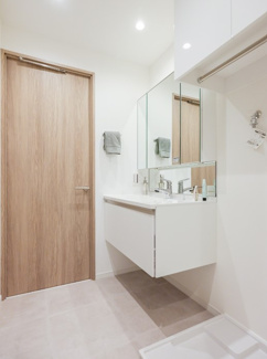 【独立洗面台】 | ニックハイム木場公園第5 | 独立洗面台あり、毎朝おしゃれに忙しい女性の方におすすめです