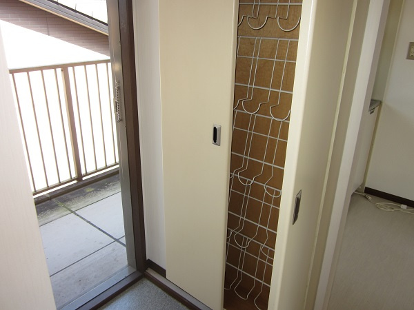 【玄関】 | コーポ東浦