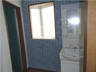 【独立洗面台】 | 山陽ビル | 朝の身支度には欠かせない独立洗面化粧台