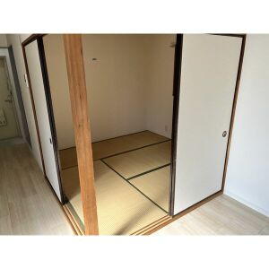 【内装】 | エムズつるぎ