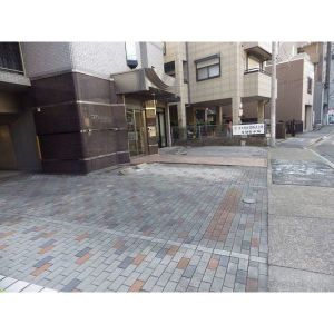 【駐車場】 | コアレジデンス