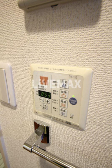 【浴室】プレサンス栄メディパーク