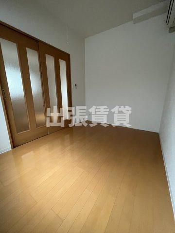 仲介手数料0円！グレイス新栄の居間・リビング