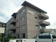 ユトリロ前田南の画像