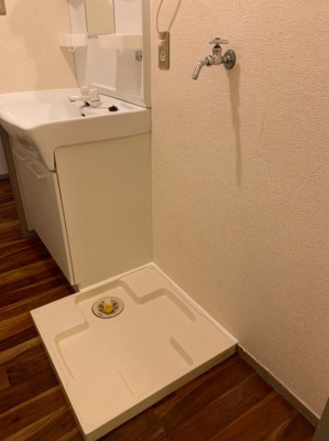 【設備】 | ユトリロ前田南 | 洗濯機置場
（※写真はイメージです、現況優先となります）