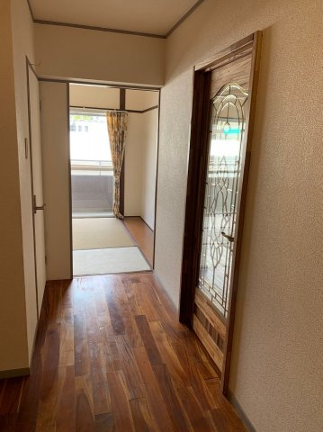 【その他】 | ユトリロ前田南 | 廊下
（※写真はイメージです、現況優先となります）