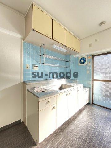 ハイツサニーサイドのキッチン