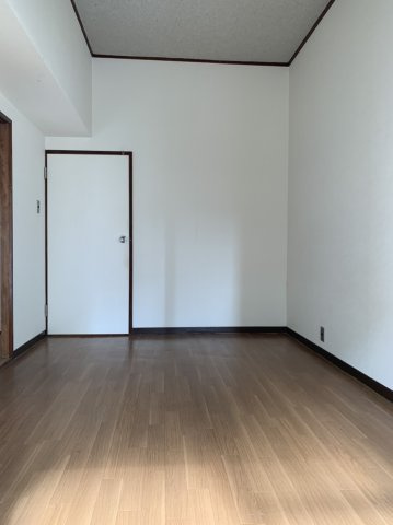 メゾン茨木の寝室