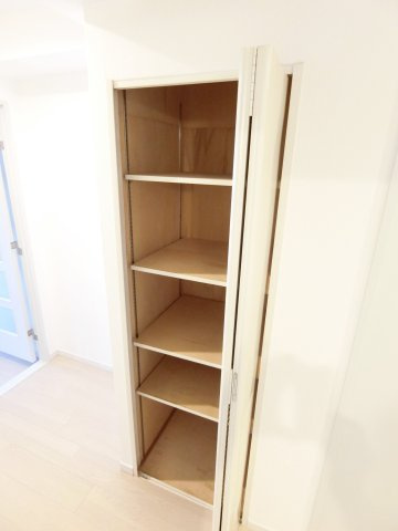 セレニテ上中条の収納