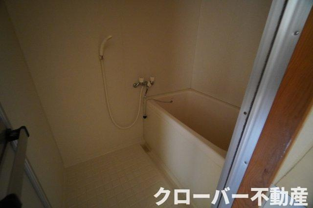 ミヤザキハイツの浴室