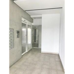 【エントランス】 | プリマヴェール名駅シュール