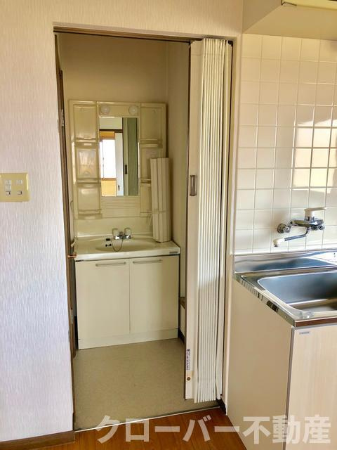 メゾニティ土井の洗面所