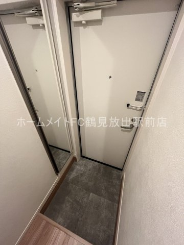 ALEGRIA鶴見区今津の玄関
