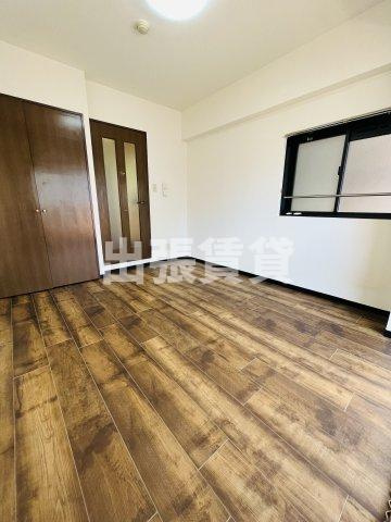 仲介手数料0円！ルミナ新栄の居間・リビング