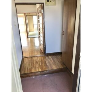 【内装】 | グリーズ本陣