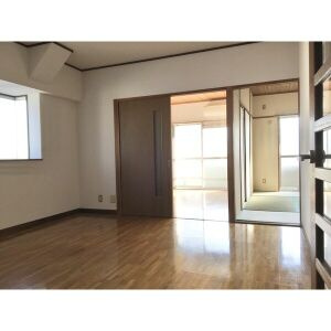 【内装】 | グリーズ本陣