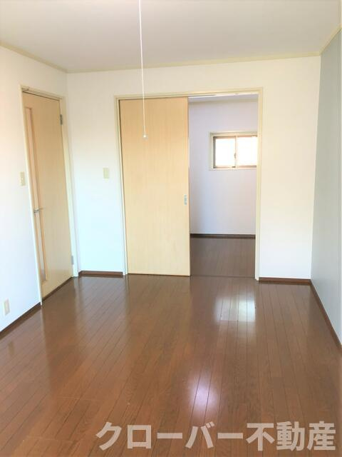 町田アパートの寝室