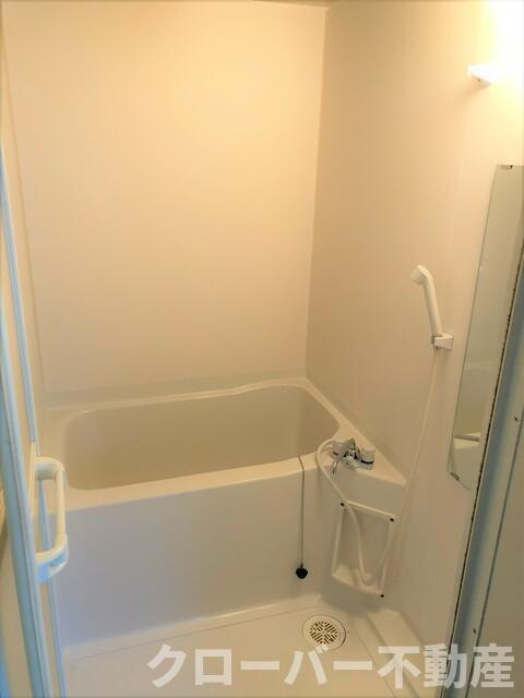 町田アパートの浴室