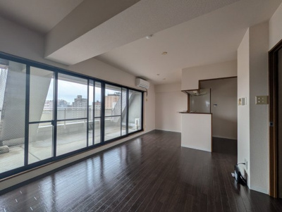 【居間・リビング】 | アンシャンテ車道