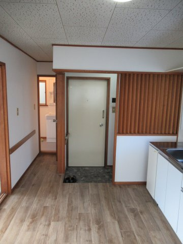 中村町２丁目ハイツ