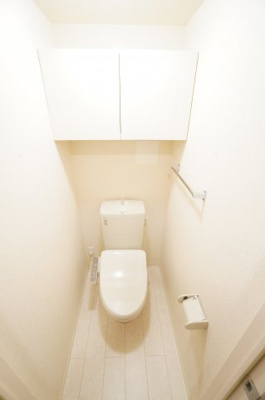 【トイレ】 | パークサイドSOGA | ※同物件・同タイプの写真です。