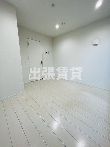 仲介手数料0円！smile栄の居間・リビング