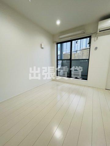 仲介手数料0円！smile栄の居間・リビング