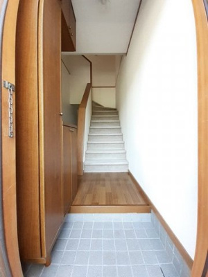 【玄関】 | ベルピアハイツＢ