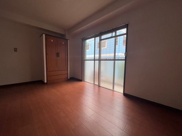 【洋室】 | 写真は同物件、他のお部屋の様子です。